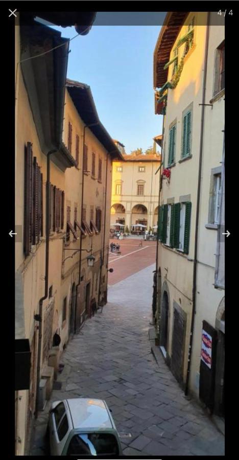 Ferienwohnung La Torre Di Borgunto - Piazza Grande Arezzo Exterior foto