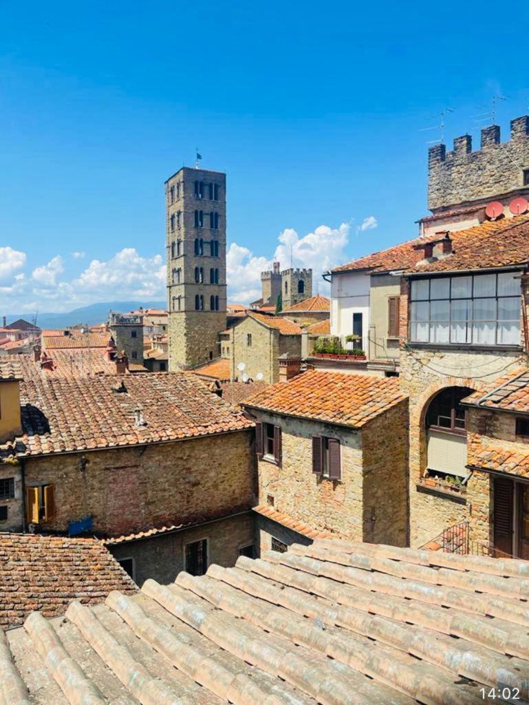 Ferienwohnung La Torre Di Borgunto - Piazza Grande Arezzo Exterior foto